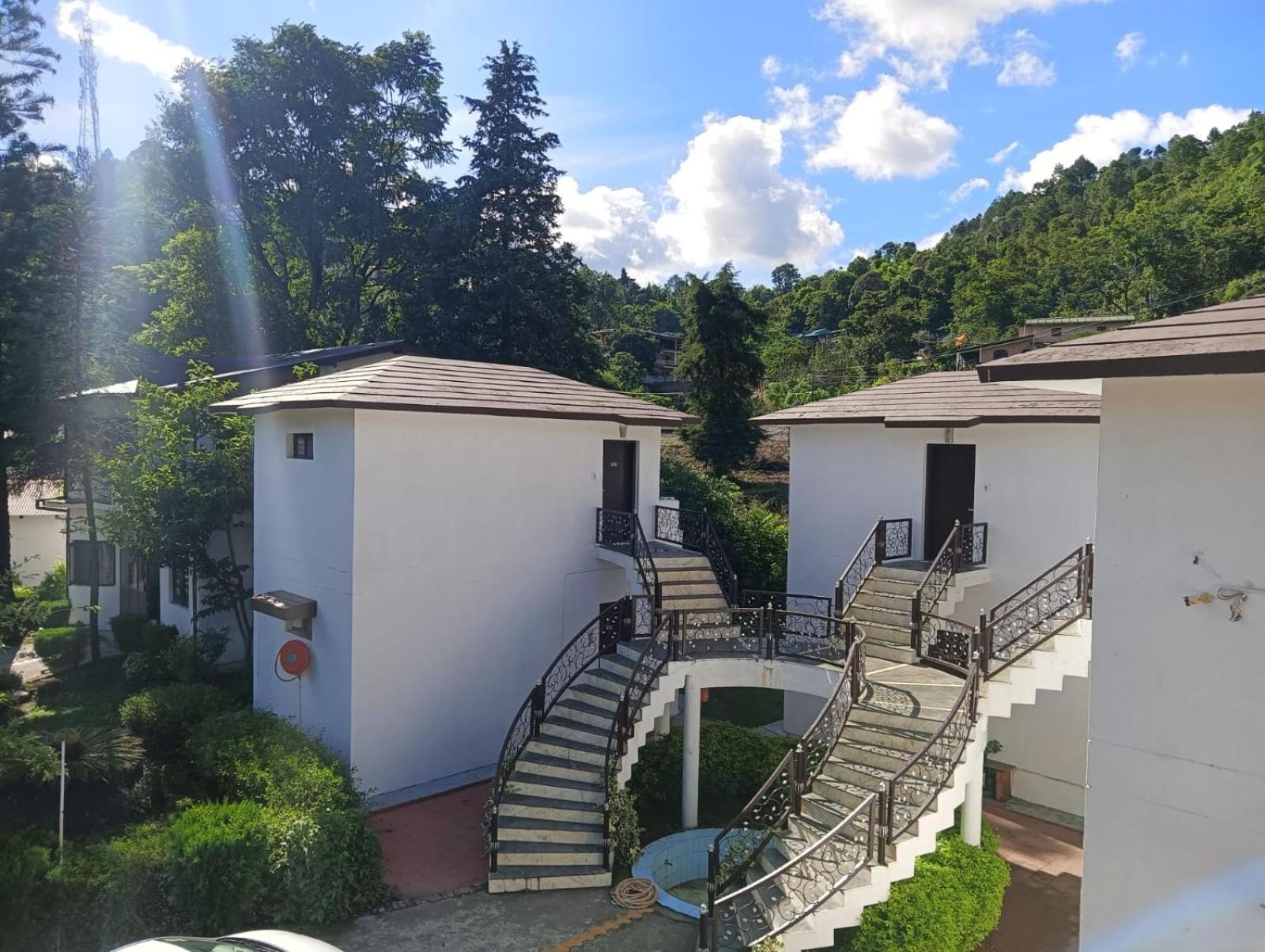 Shikha Resort Ewentbliz Bhīm Tāl Zewnętrze zdjęcie