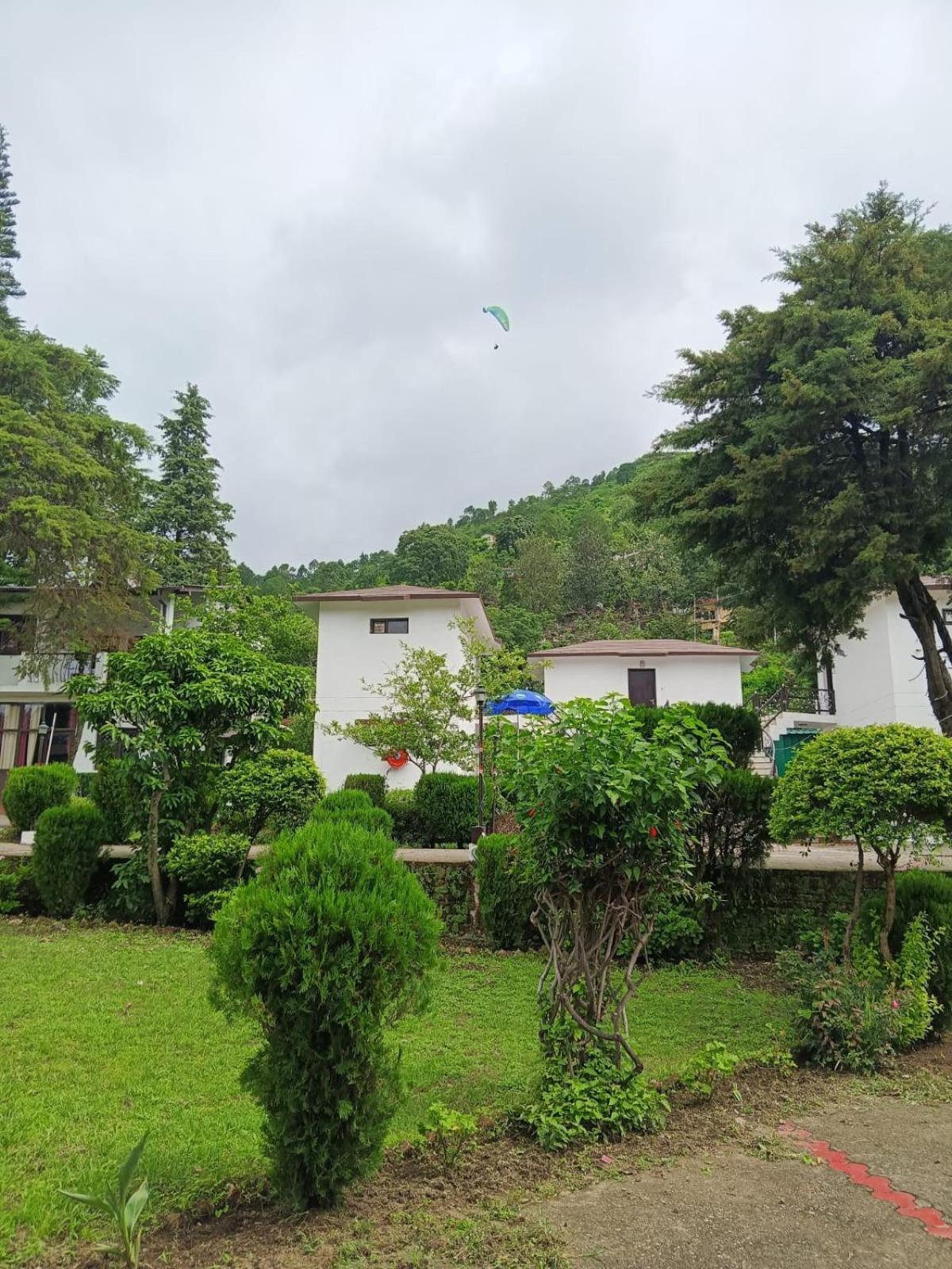 Shikha Resort Ewentbliz Bhīm Tāl Zewnętrze zdjęcie