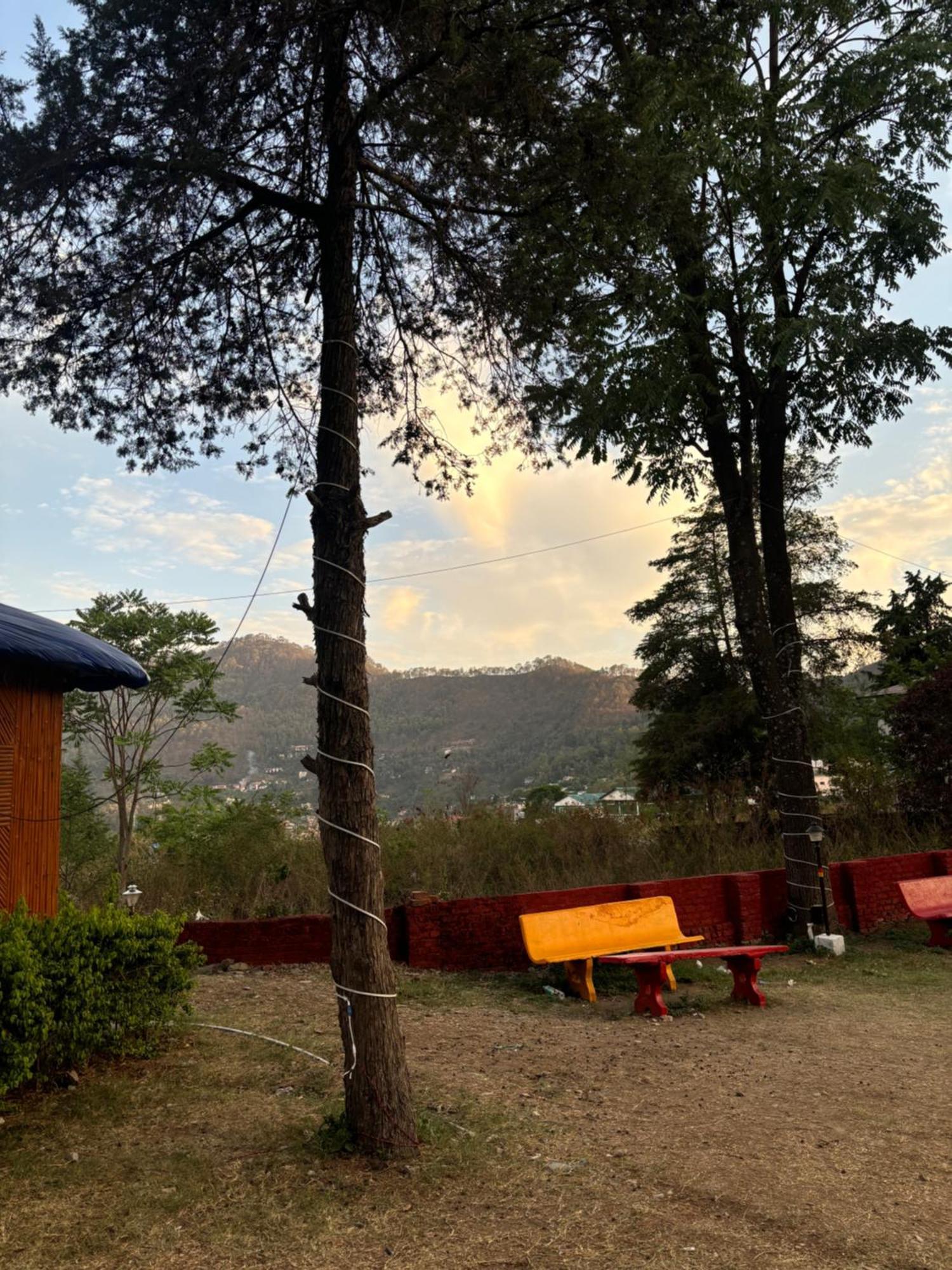 Shikha Resort Ewentbliz Bhīm Tāl Zewnętrze zdjęcie