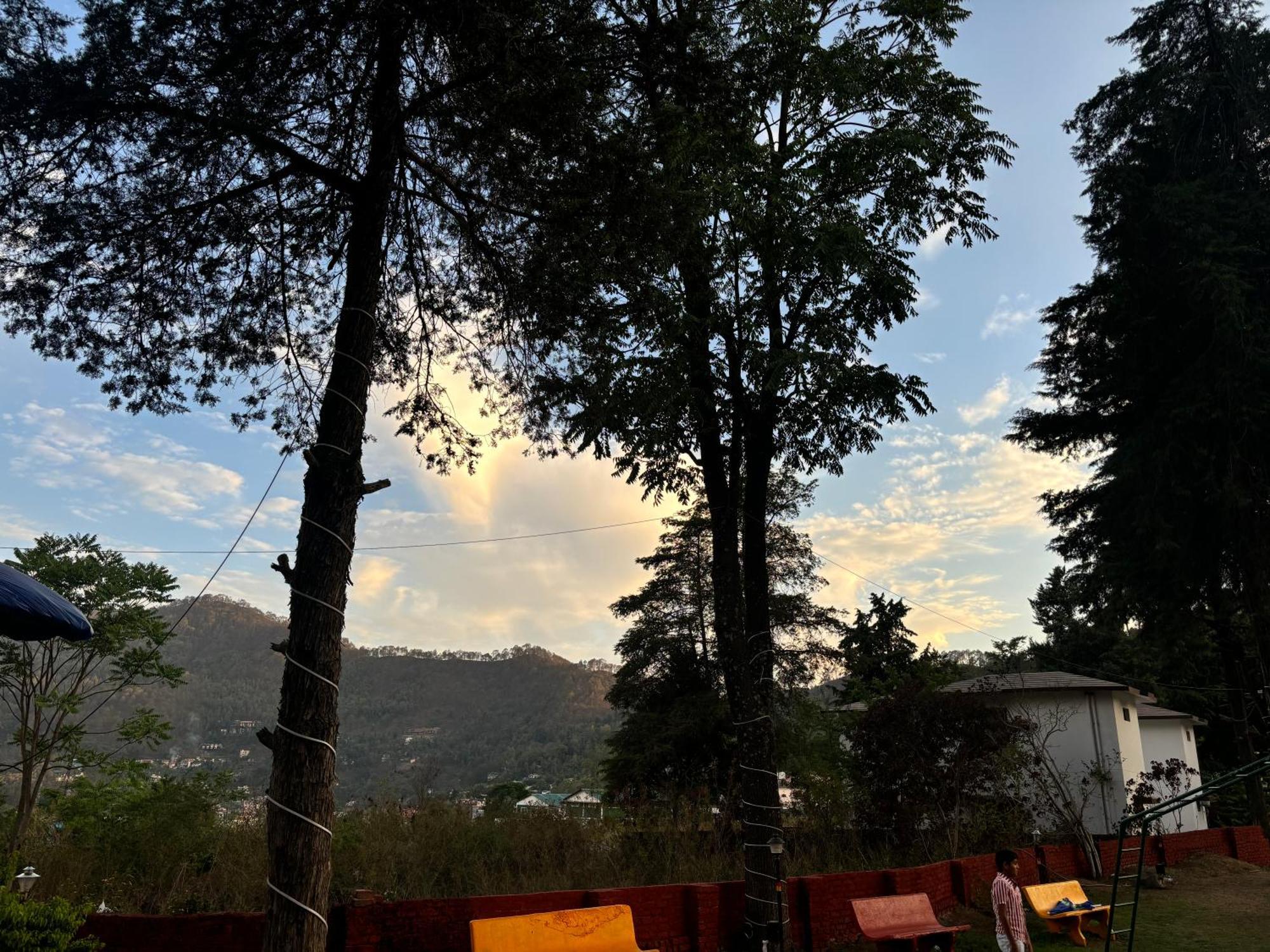 Shikha Resort Ewentbliz Bhīm Tāl Zewnętrze zdjęcie