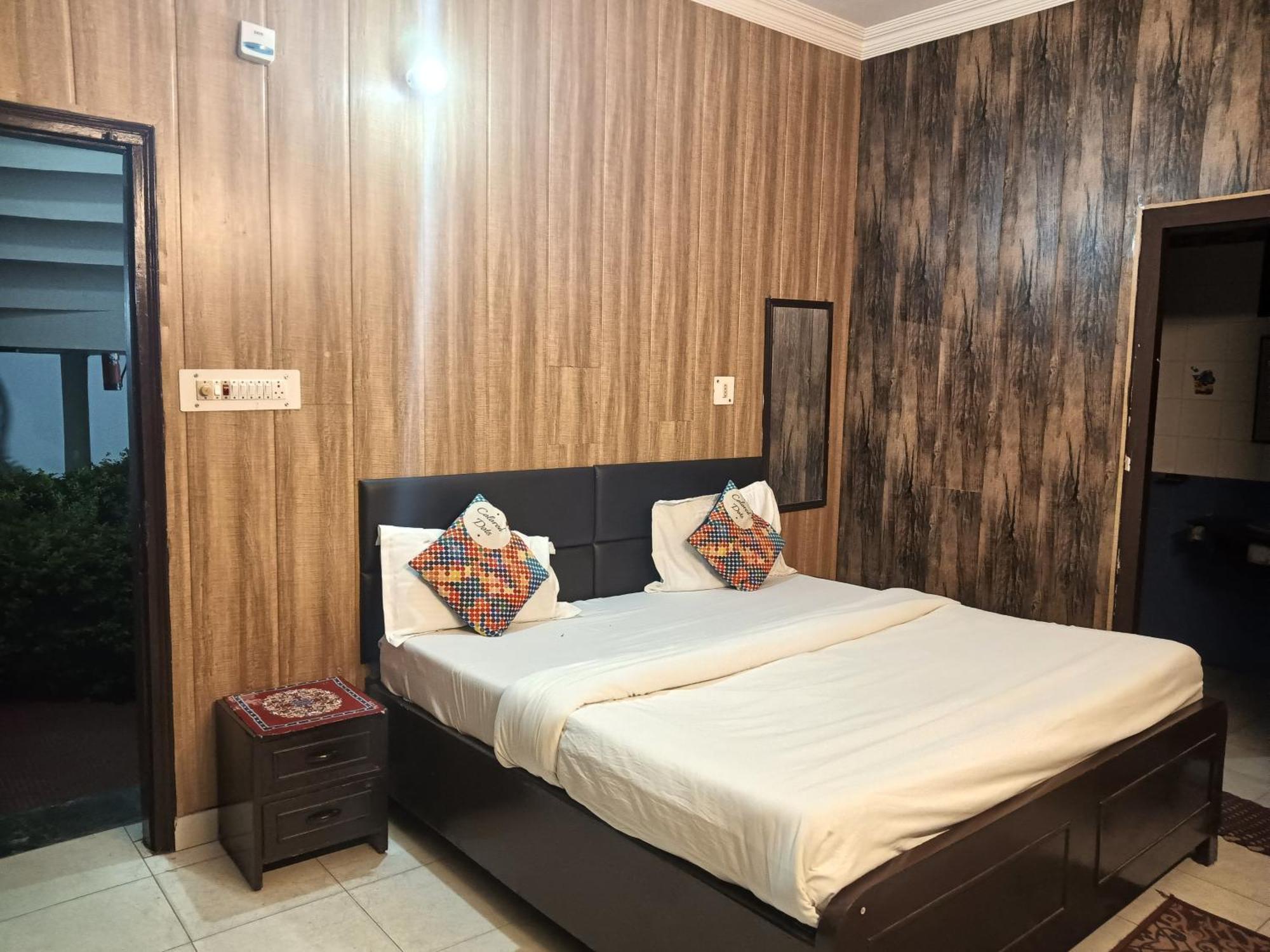 Shikha Resort Ewentbliz Bhīm Tāl Zewnętrze zdjęcie