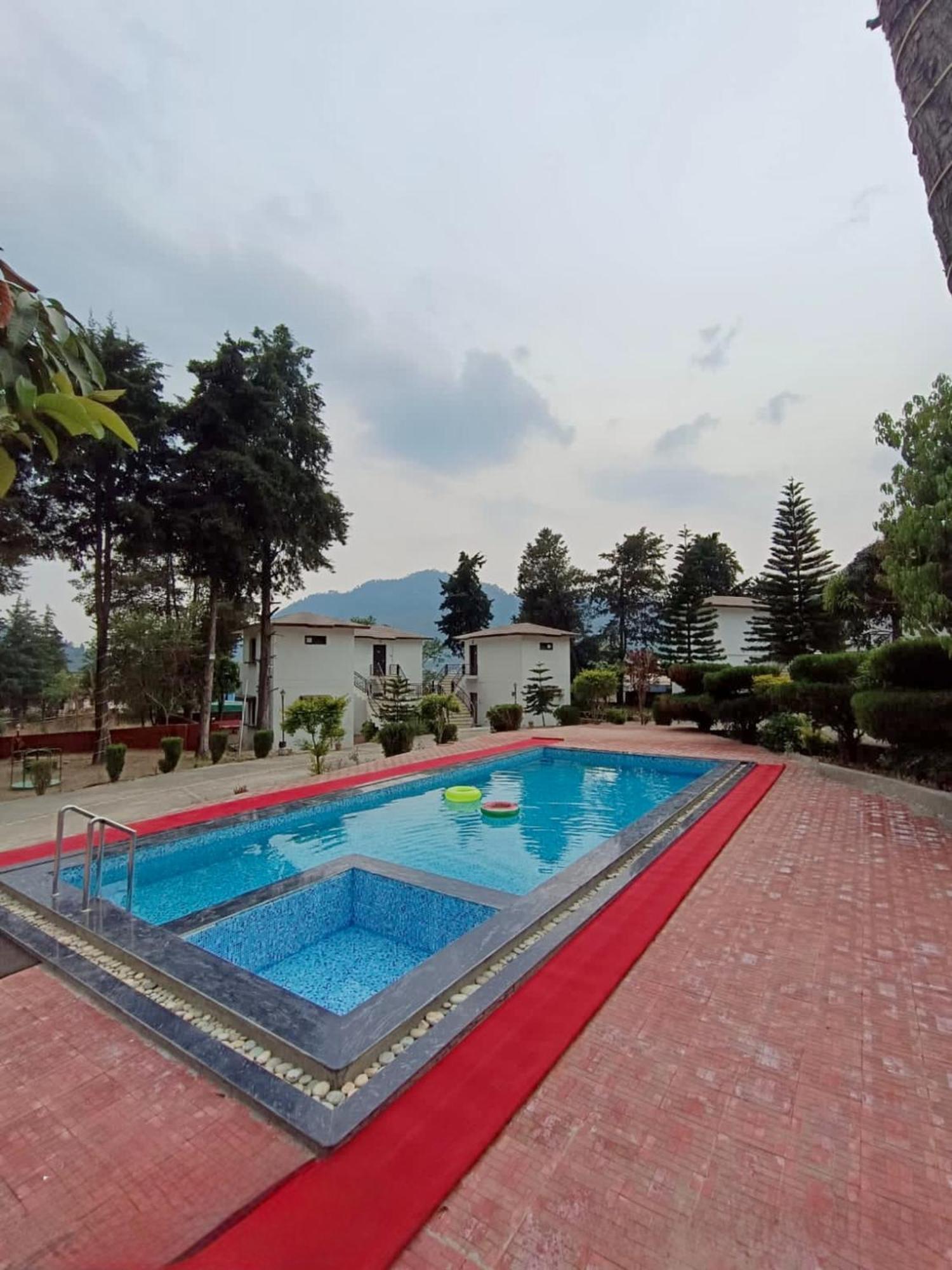 Shikha Resort Ewentbliz Bhīm Tāl Zewnętrze zdjęcie